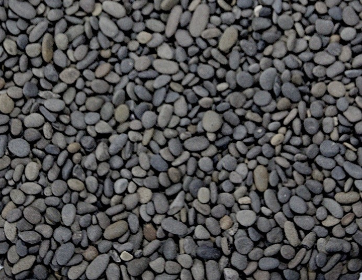 DYMAX Natural Black Gravel - 4 Kg