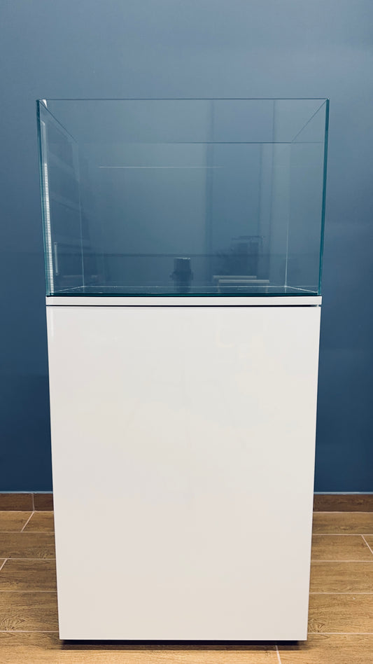 Custom aquarium and cabinet - 60 cm